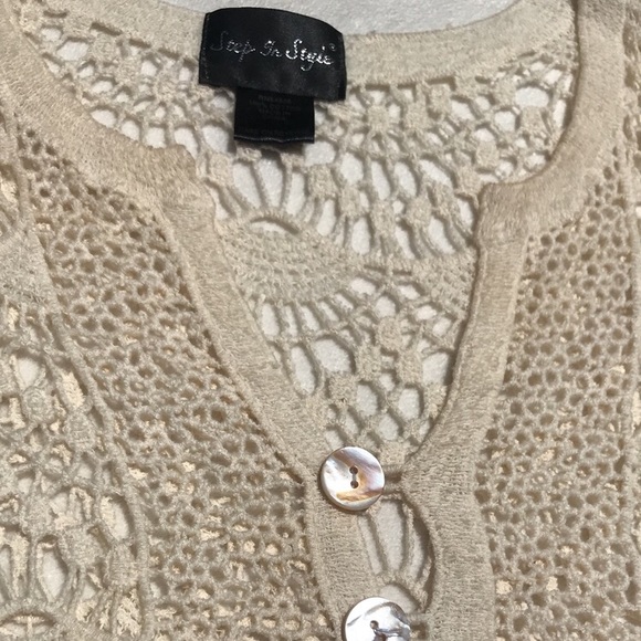 Net Top - Picture 3 of 3